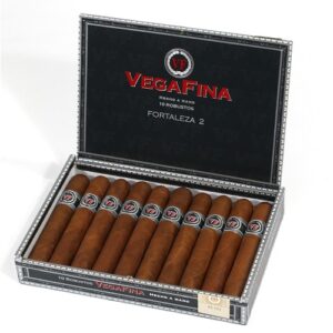 Vega Fina Fortaleza 2 Robustos 10 he boîte de cigares